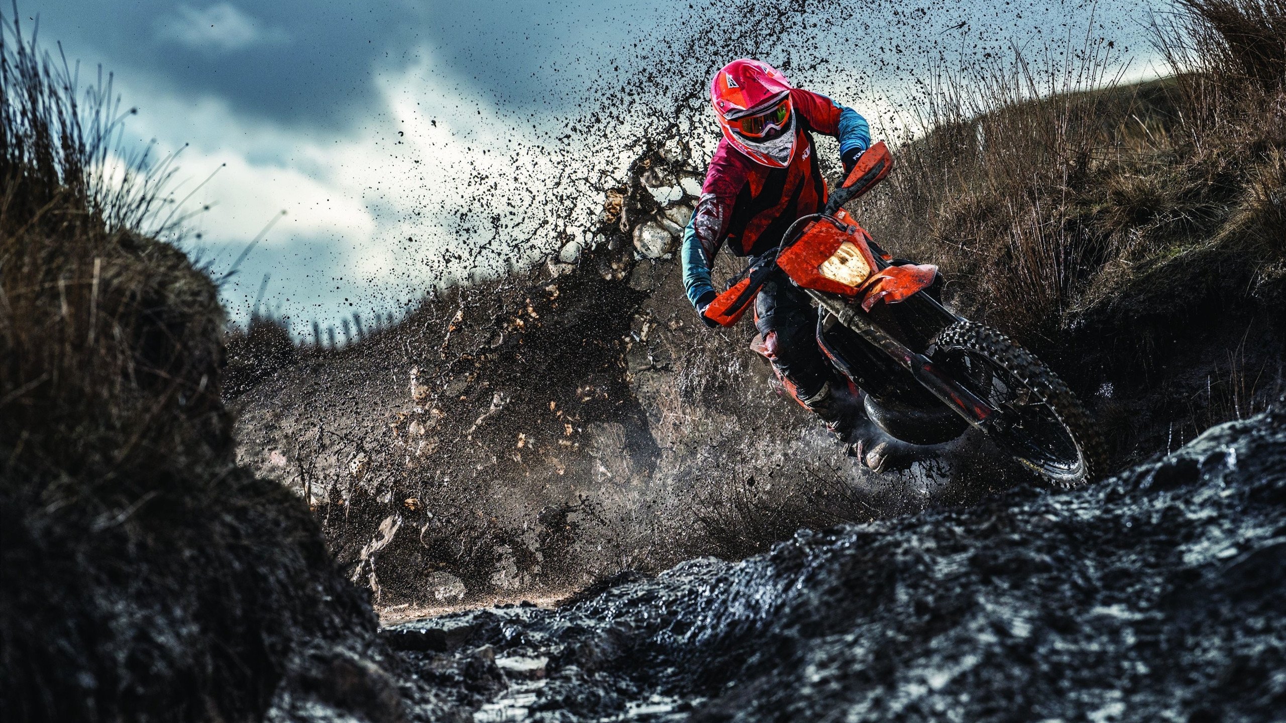 朱婷鼓励年轻球员坚持不要放弃，朱婷励志